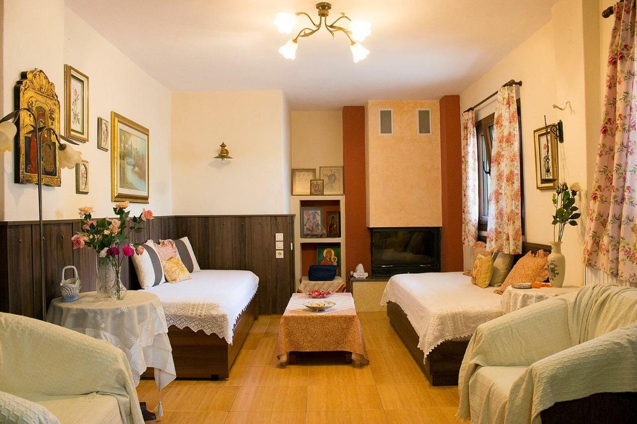 Pomegranate Tree House - Meteora Guest House Калампака Екстериор снимка