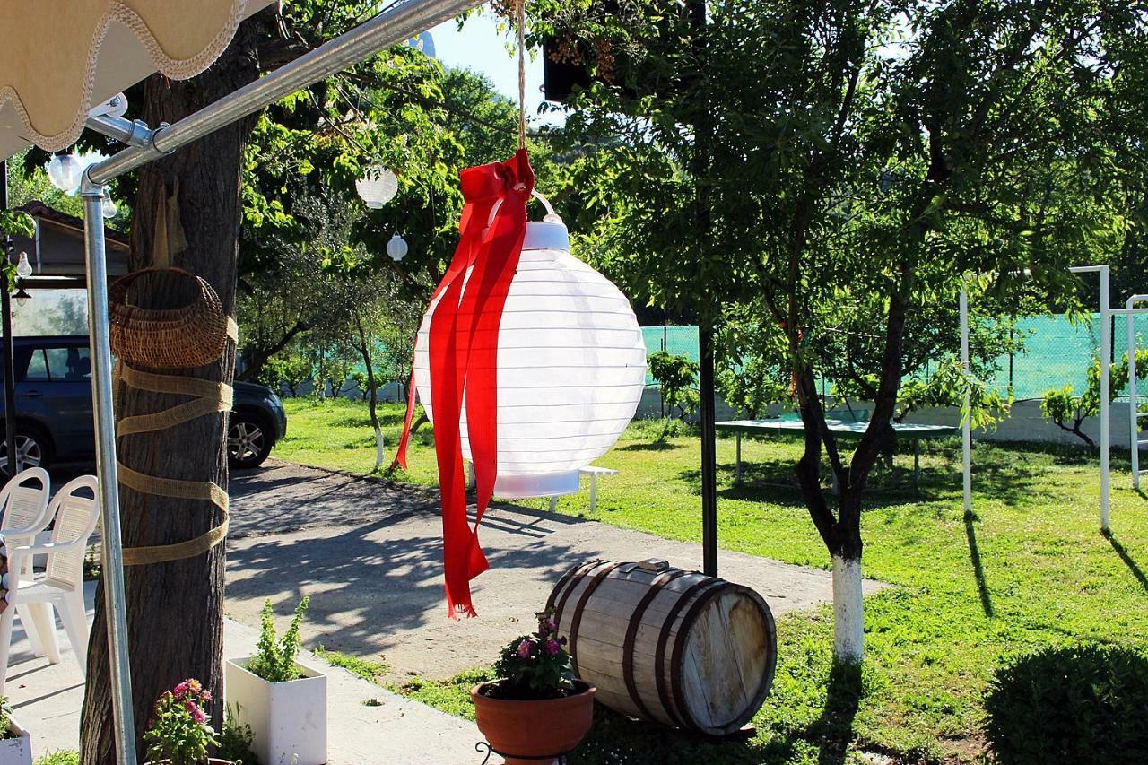 Pomegranate Tree House - Meteora Guest House Калампака Екстериор снимка