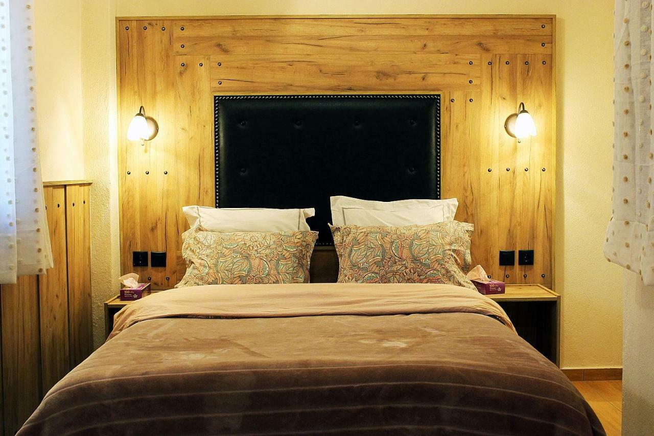 Pomegranate Tree House - Meteora Guest House Калампака Екстериор снимка